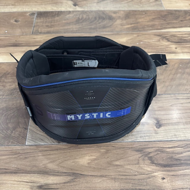 2024 Mystic Stealth Harness Large W/ 280 Ace Spreader Used