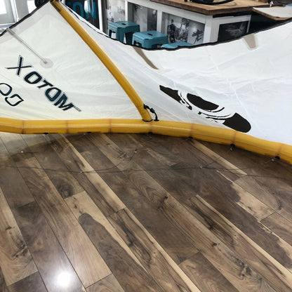  Cabrinha Moto X Design Works 9m Kite Used