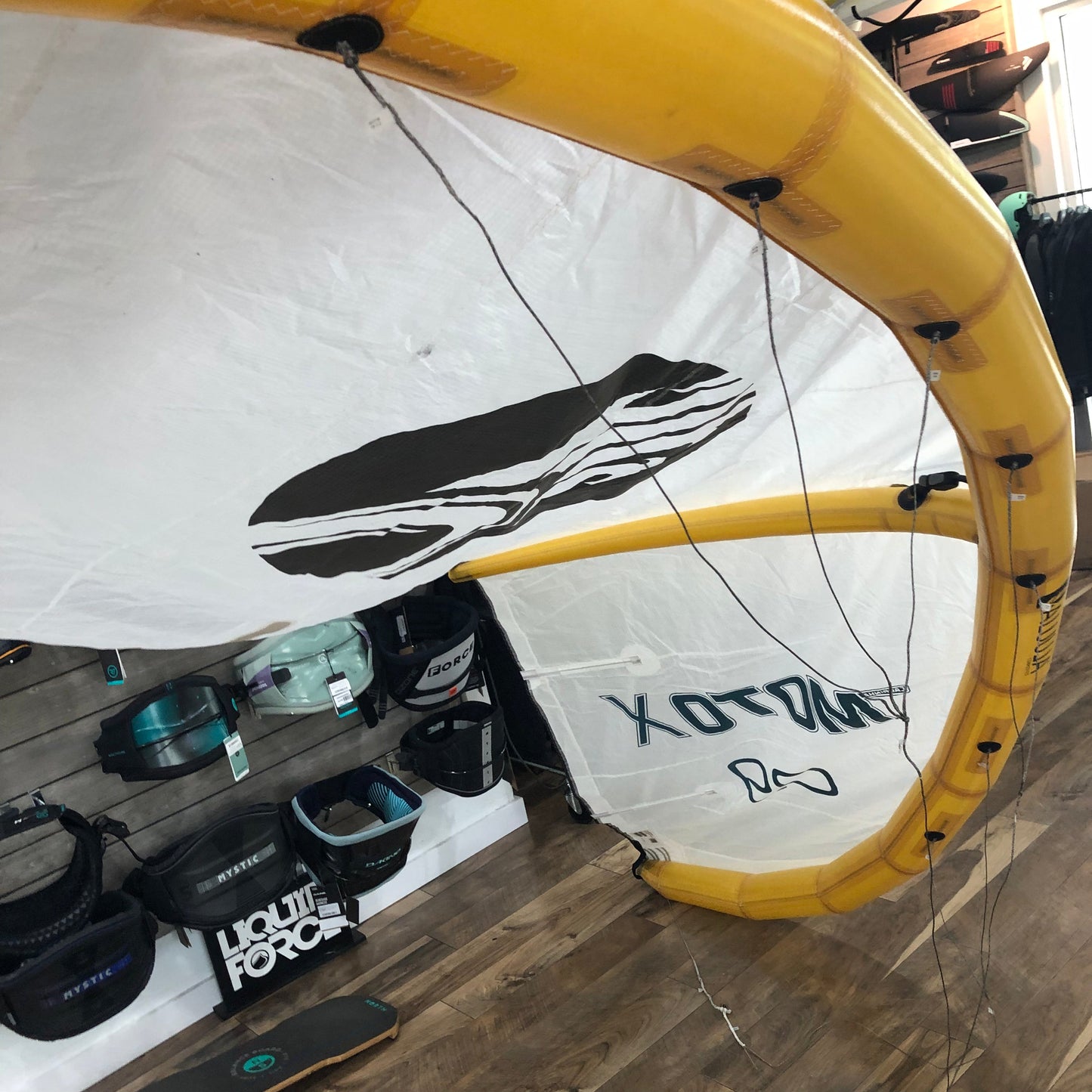  Cabrinha Moto X Design Works 9m Kite Used