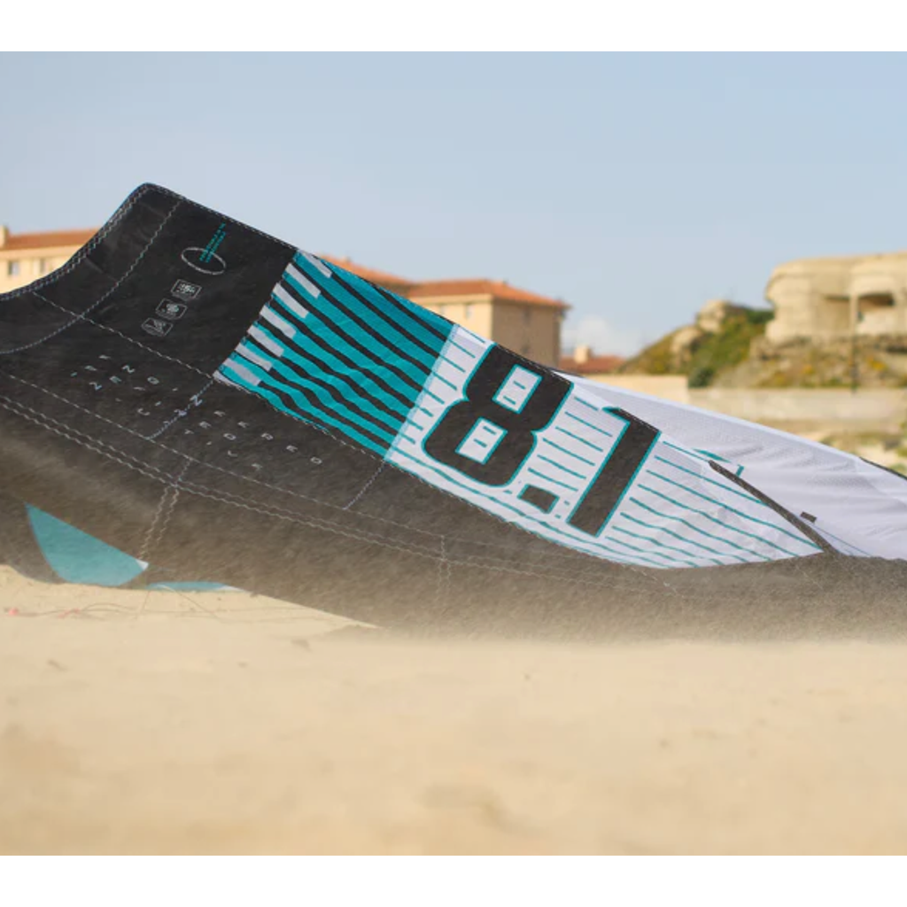  2025 North Orbit Pro Kite White